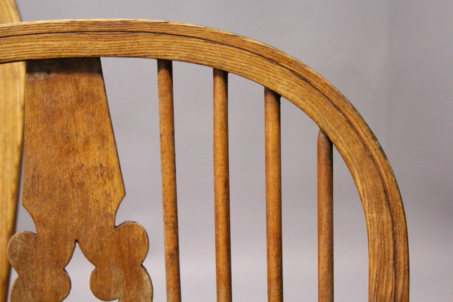 A GOOD SET OF FOUR 19TH CENTURY OAK WINDSOR HIGH BACK ARMCHAIRS. - Image 9 of 11