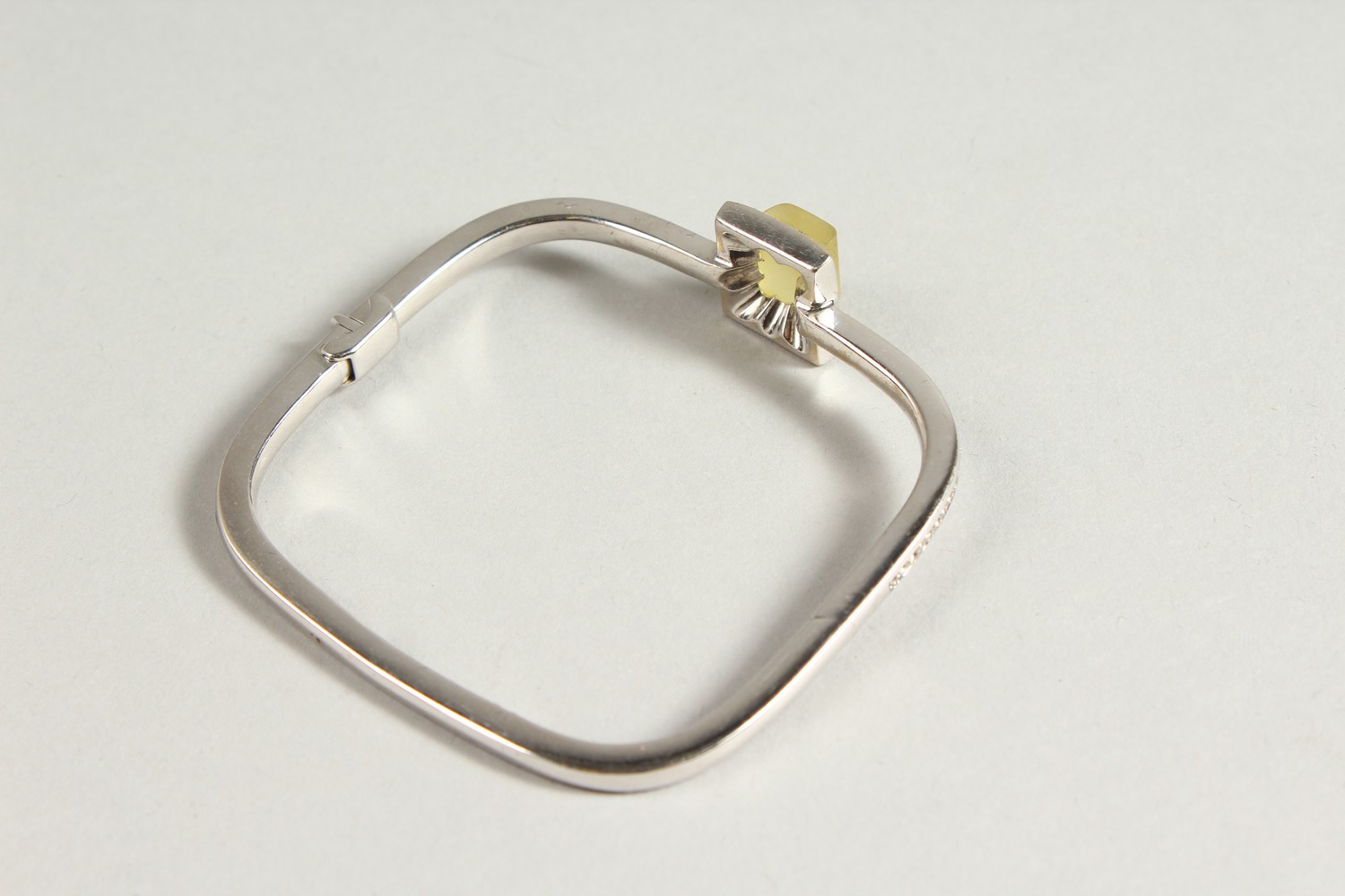 AN 18CT WHITE GOLD DIAMOND SET BANGLE, with large lemon quartz stone. - Image 2 of 4