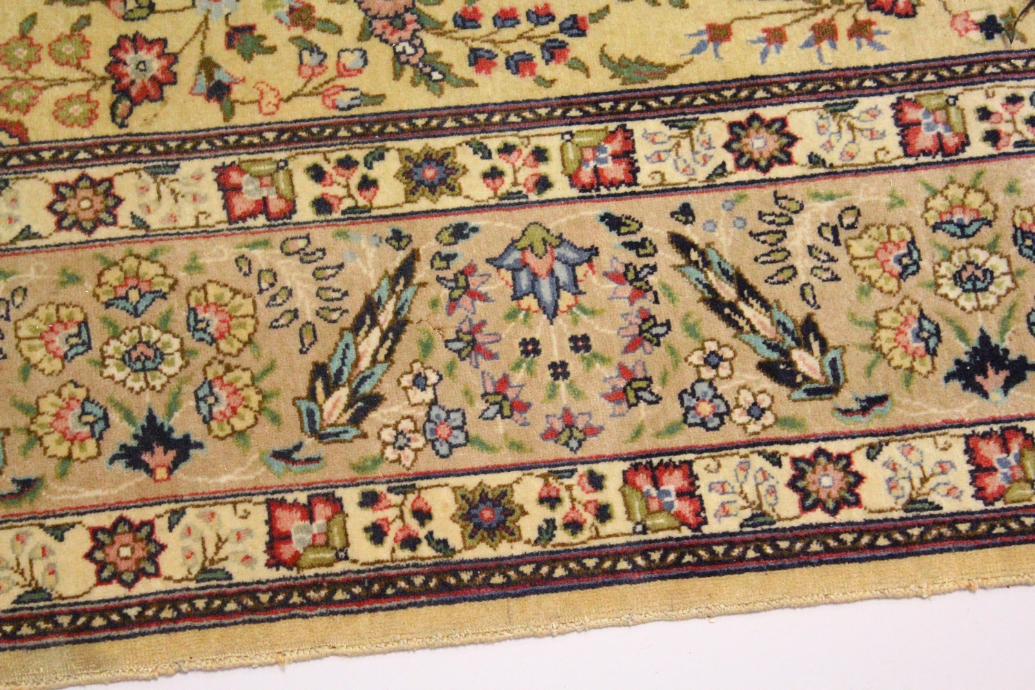 A GOOD PERSIAN CARPET, 20TH CENTURY, beige ground with central floral panel within a similar border. - Image 3 of 24