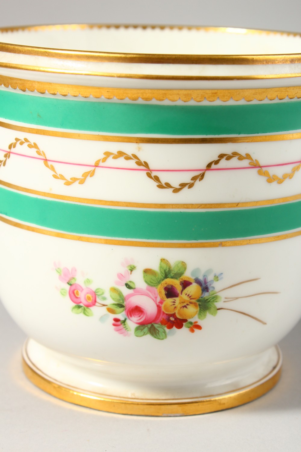 A MINTON CACHE POT, painted with Sevres style flowers under green bands and gilt swags around a - Image 2 of 8