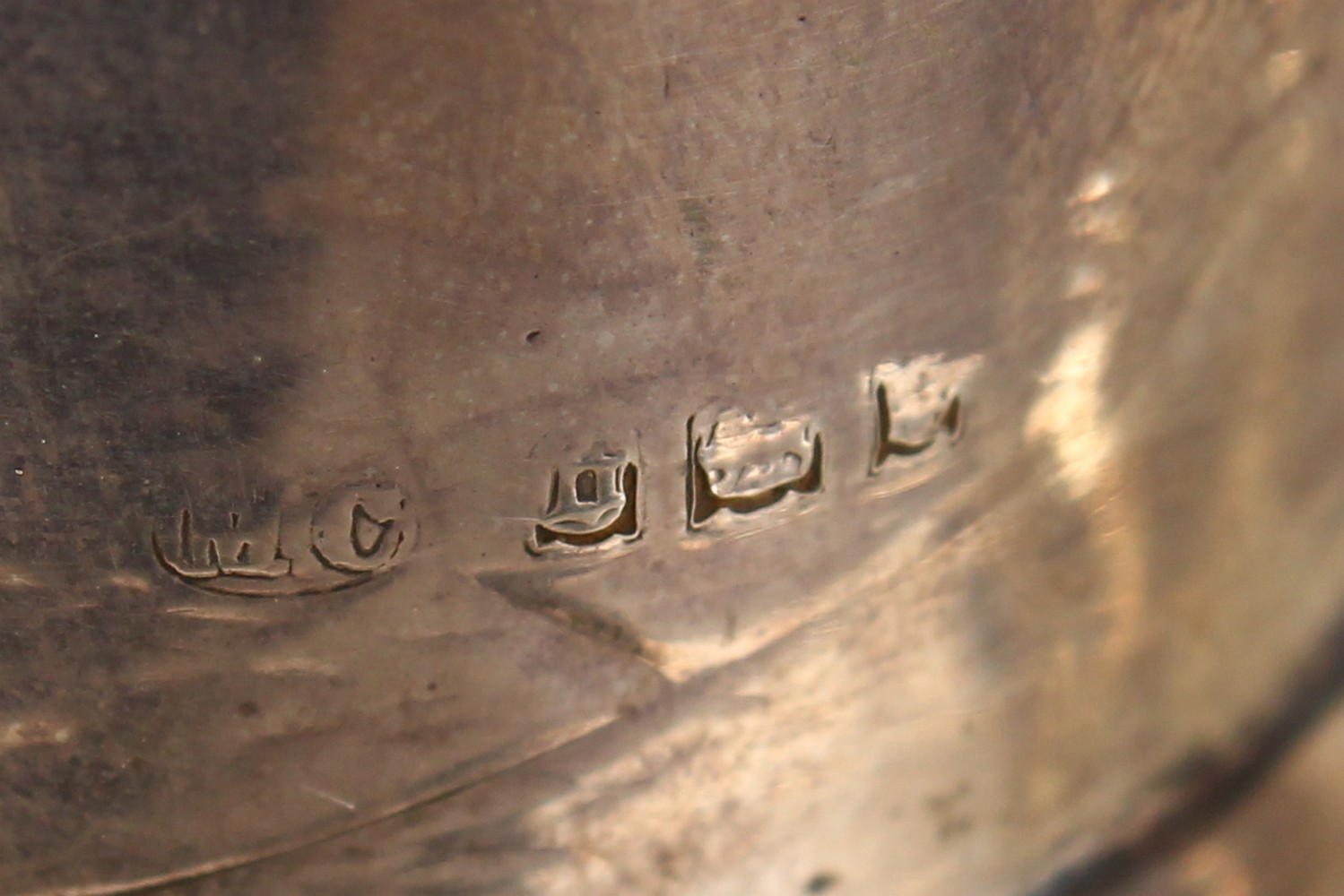 A PAIR OF DEWAR'S WHISKY HOURGLASS DECANTERS, with silver collars, marks rubbed. 10.5ins high. - Image 8 of 9