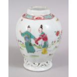 A GOOD 18TH / 19TH CENTURY CHINESE FAMILLE ROSE PORCELAIN TEA CADDY, decorated with landscape scenes