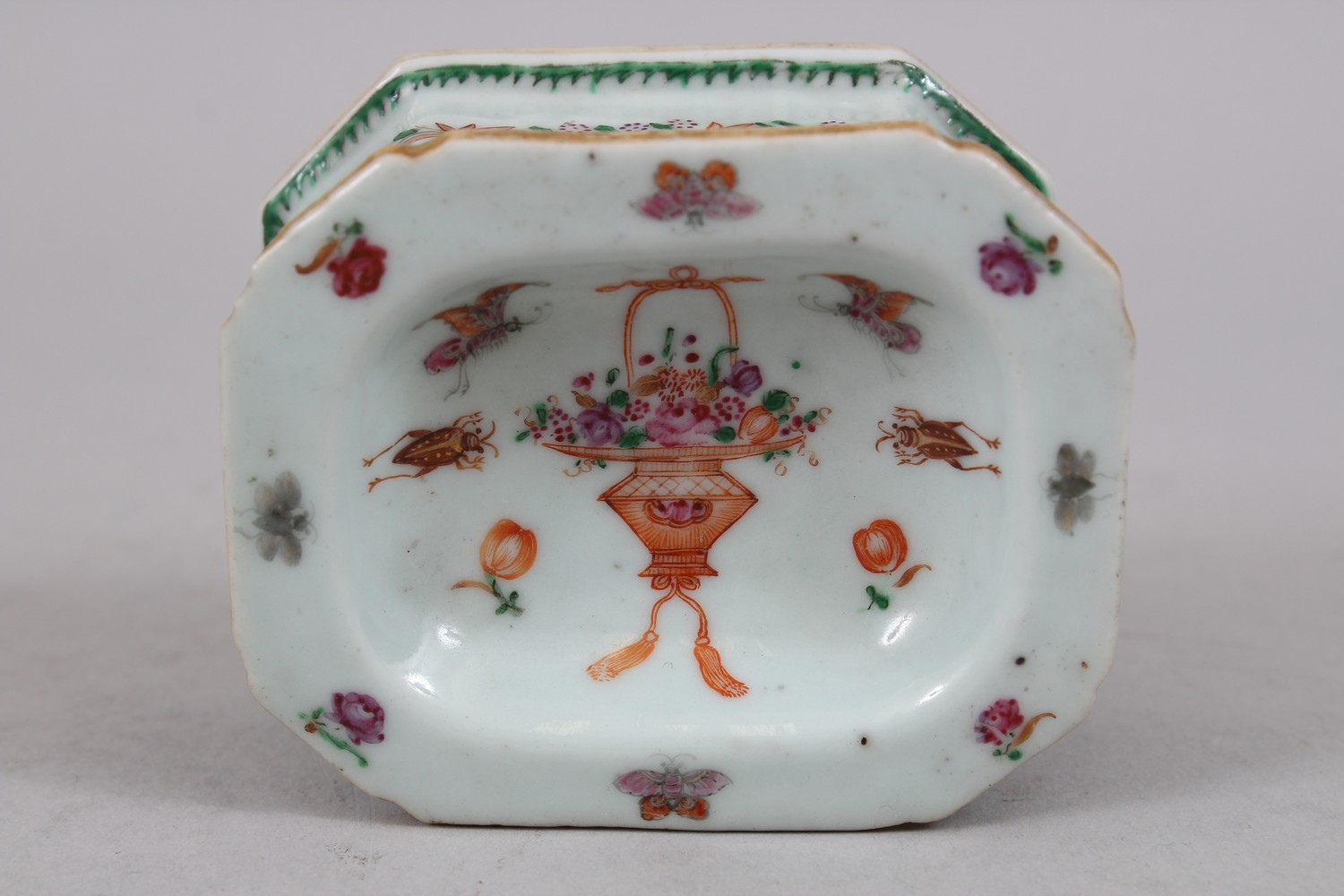 A CHINESE 18TH CENTURY FAMILLE ROSE PORCELAIN SALT COLLER / DISH, decorated with scenes of floral - Image 2 of 4