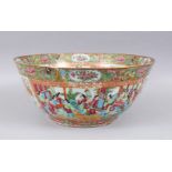 A LARGE 19TH CENTURY CHINESE CANTON FAMILLE ROSE PORCELAIN BOWL / BASIN, decorated with various