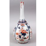 A GOOD JAPANESE EDO PERIOD IMARI PORCELAIN BOTTLE VASE, with panels of floral display with gilt