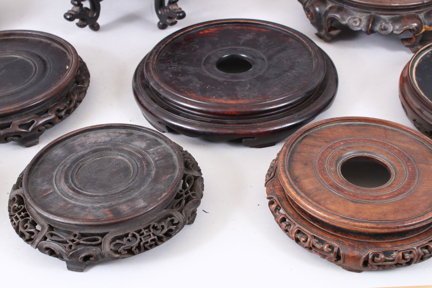 A MIXED LOT OF 10 19TH / 20TH CENTURY CHINESE CARVED AND PIERCED HARDWOOD STANDS, various styles, - Image 4 of 6