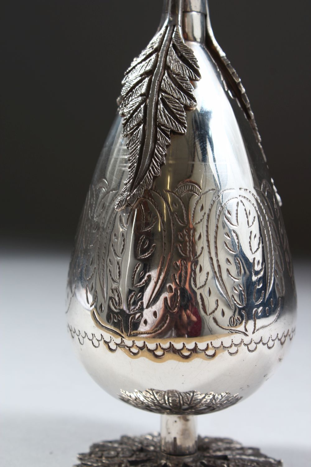 A GOOD TURKISH SOLID SILVER ROSE WATER SPRINKLER, with moulded leaf decoration, 19cm high. - Image 2 of 5