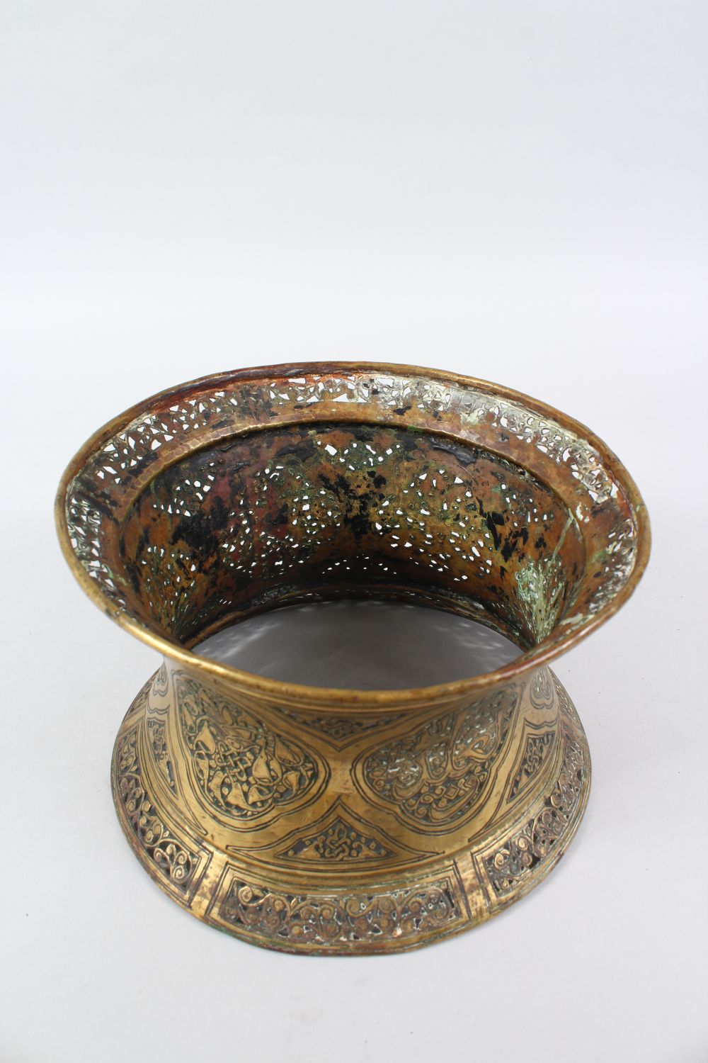 A 19TH CENTURY, OR EARLIER, MAMLUK REVIVAL TRAY STAND, with pierced decoration and calligraphy, 14. - Image 7 of 7