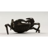 A JAPANESE MEIJI PERIOD BRONZE MODEL OF A CRAB, 8.5cm wide.