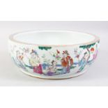 A GOOD LATE 19TH CENTURY CHINESE FAMILLE ROSE PORCELAIN BASIN, the basin decorated with scenes of