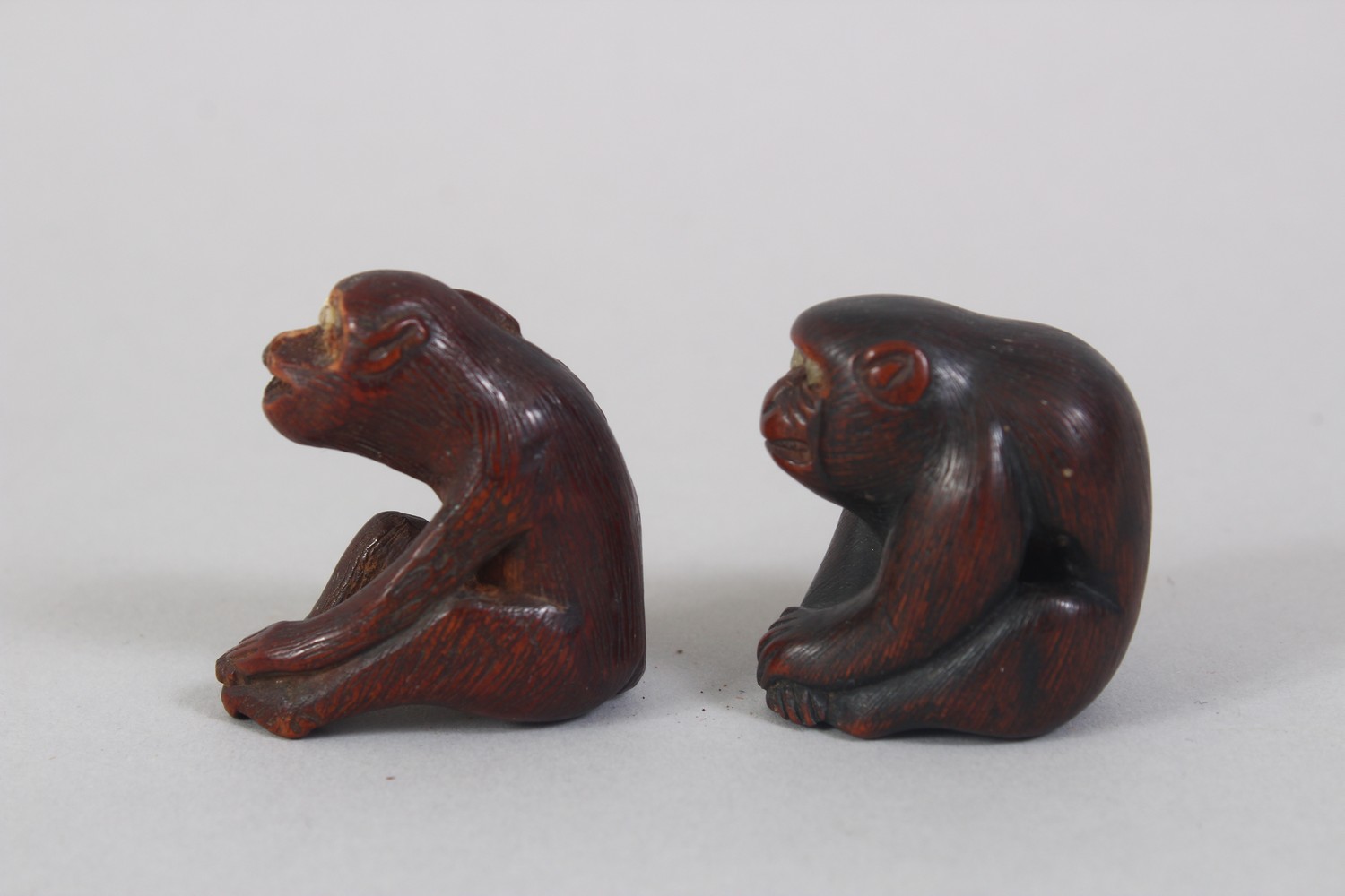 TWO GOOD JAPANESE MEIJI PERIOD CARVED WOODEN NETSUKE OF MONKEYS, both monkeys in seated positions - Image 2 of 4