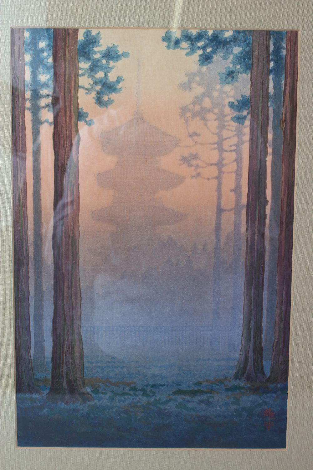 A GOOD PAIR OF JAPANESE SCHOOL WATERCOLOUR PAINTING, a temple at sunset and houses on a river at - Image 4 of 5