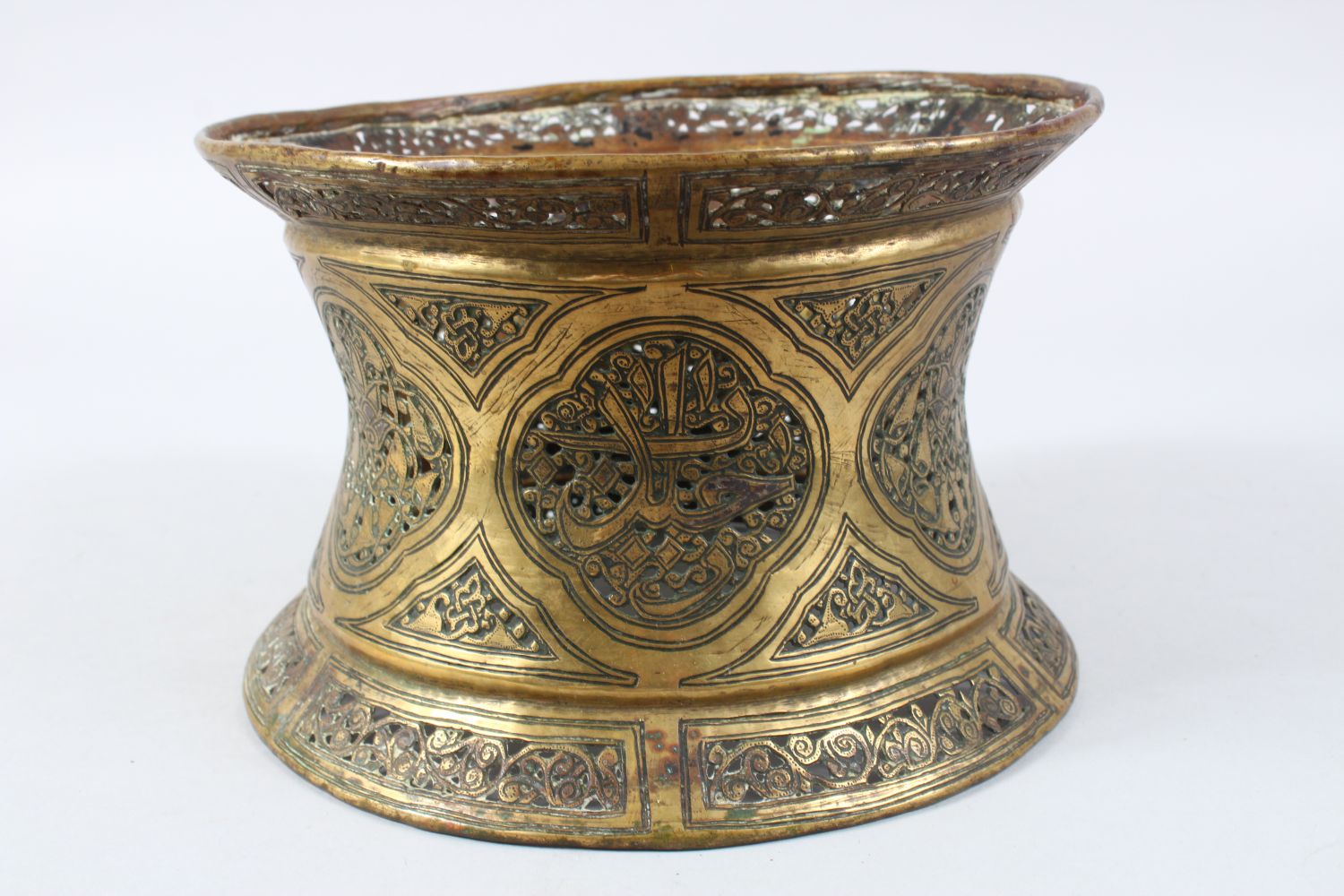 A 19TH CENTURY, OR EARLIER, MAMLUK REVIVAL TRAY STAND, with pierced decoration and calligraphy, 14. - Image 3 of 7