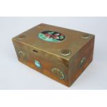 A GOOD 19TH / 20TH CENTURY CHINESE BRASS & CLOISONNE ENAMEL HINGED BOX, the top with a cloisonne