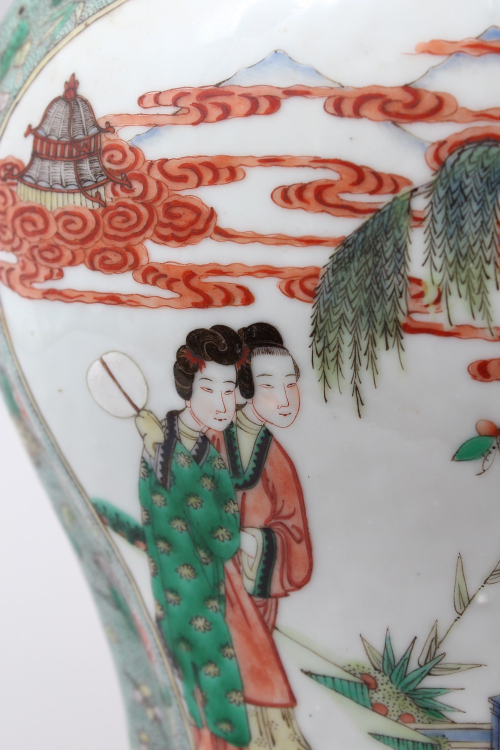 A GOOD PAIR OF 19TH CENTURY CHINESE FAMILLE VERT PORCELAIN VASES, the body of the vases decorated - Image 9 of 13