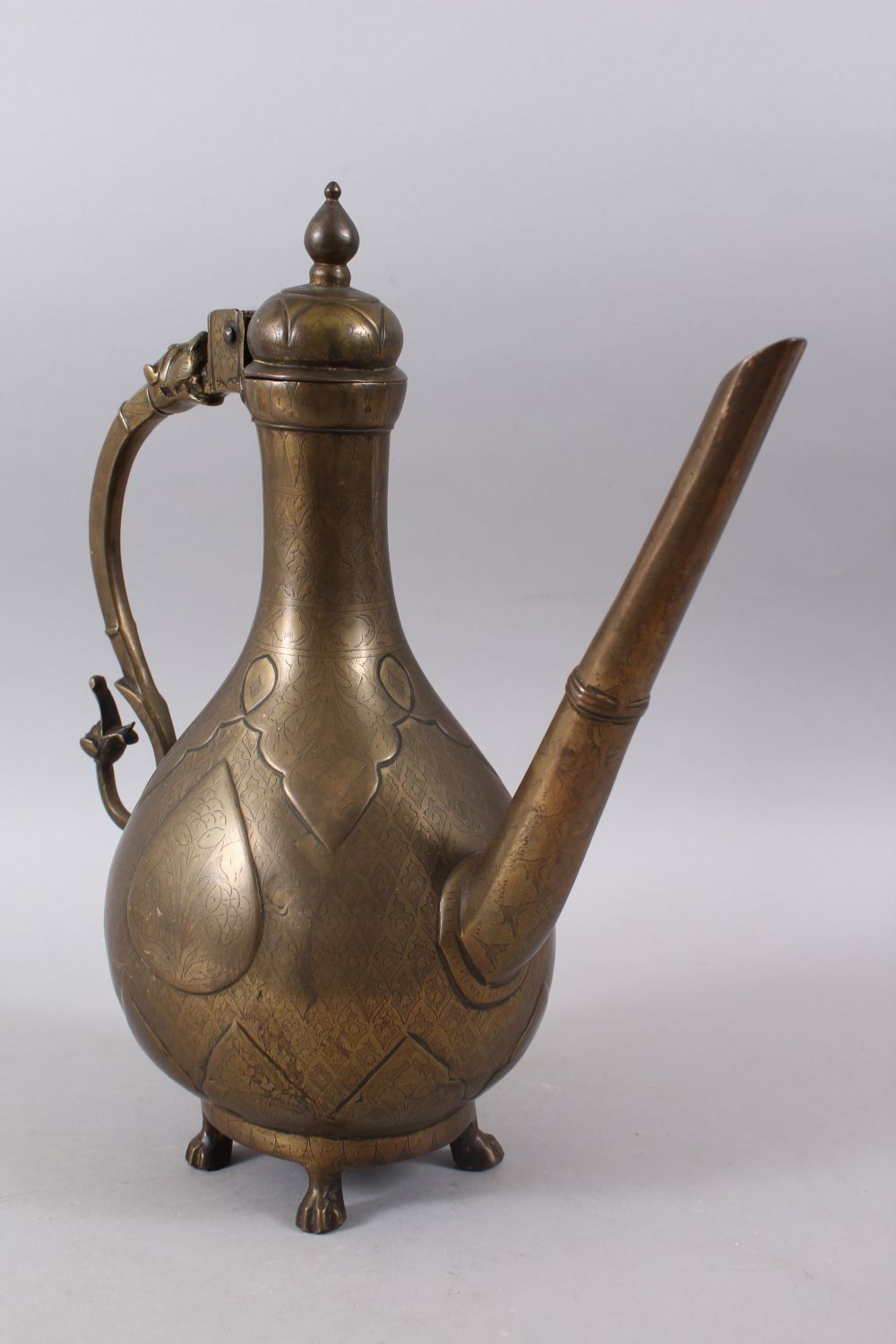 A LARGE 18TH CENTURY MUGHAL INDIAN BRONZE EWER, with carved and moulded decoration to the body, 37. - Image 2 of 6