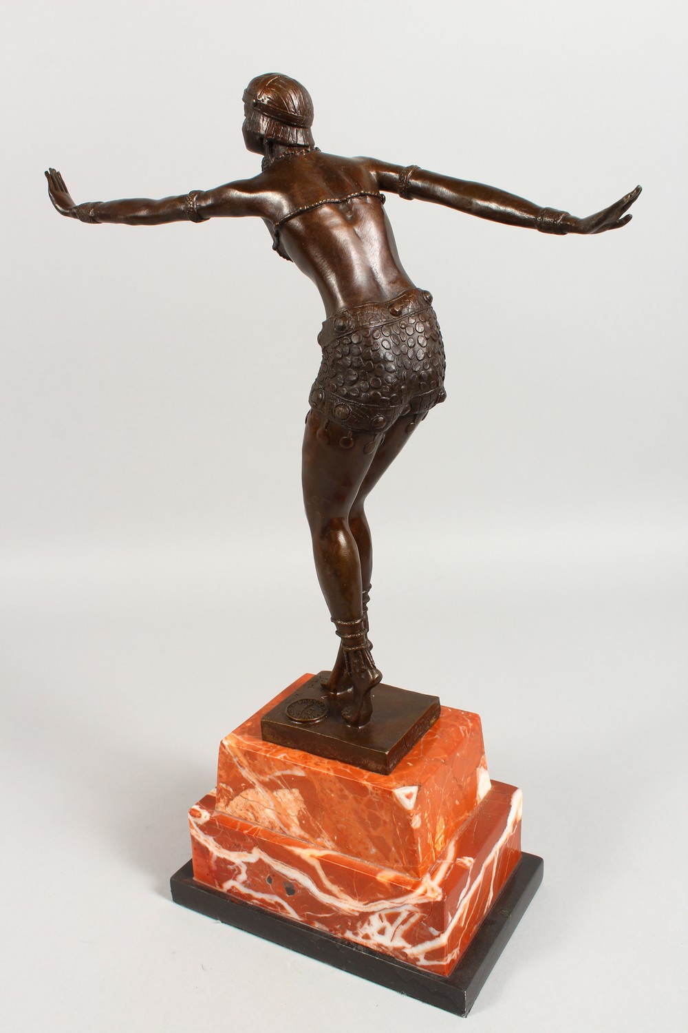 AN ART DECO STYLE BRONZE OF DANCERS, on a stepped marble base. 19ins high. - Image 5 of 8