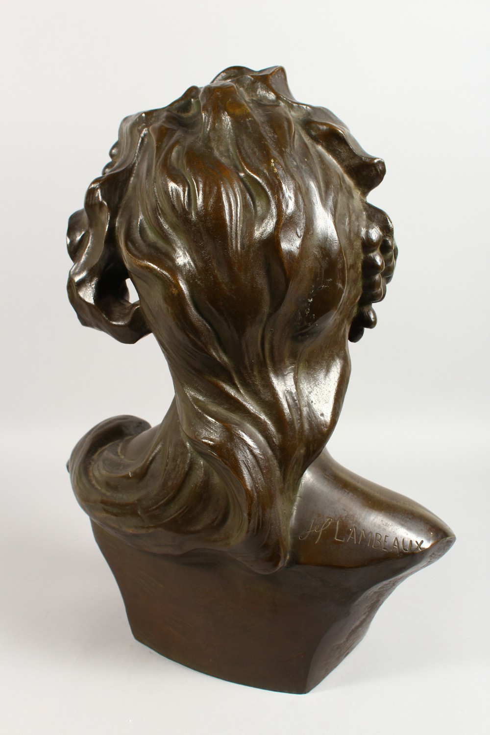 AFTER LAMBEAUX A LARGE CAST BRONZE BUST OF A YOUNG LADY. 21ins high. - Image 6 of 9