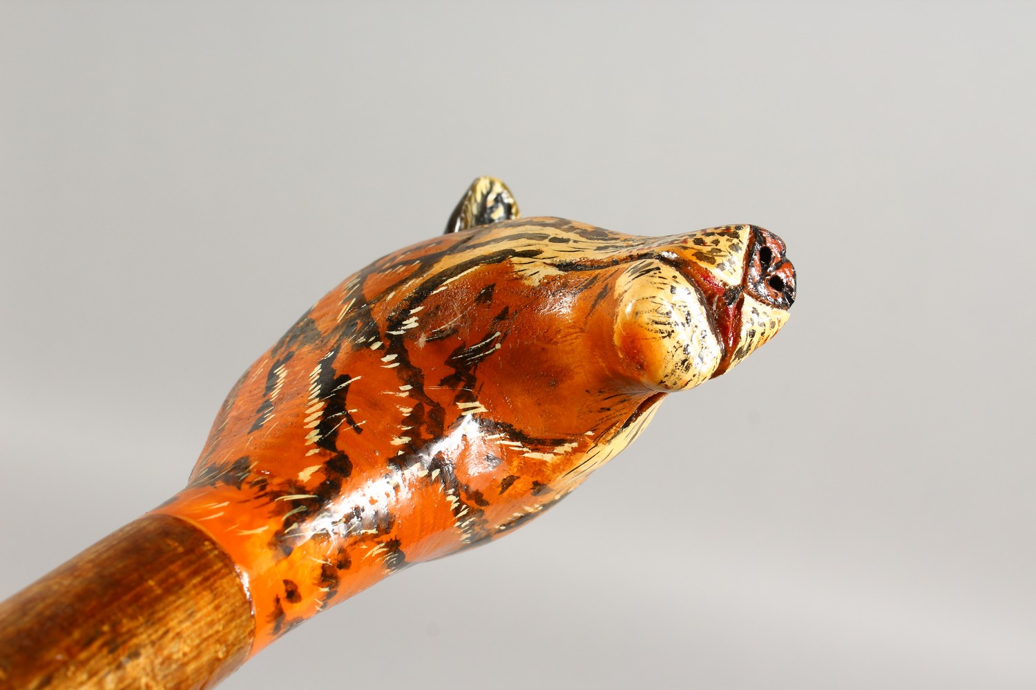 A WALKING STICK, the handle carved as a tiger. 52ins long. - Image 8 of 10