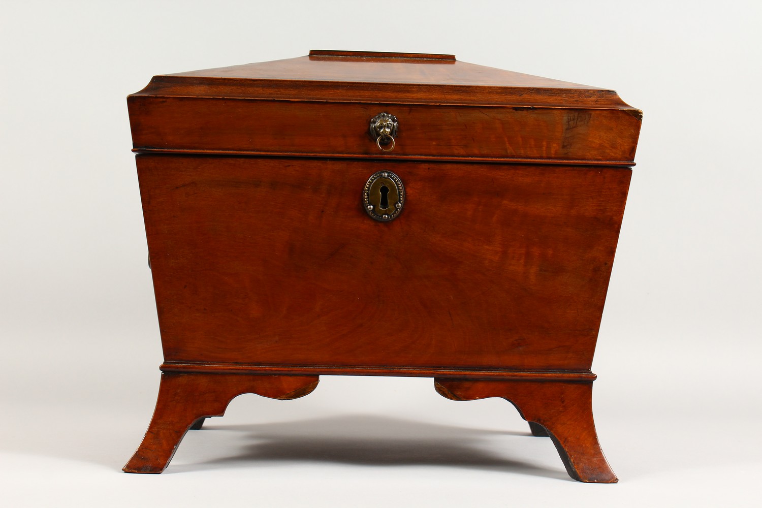 A GOOD REGENCY MAHOGANY MINIATURE CELLARETTE, probably an apprentice piece, of sarcophagus form, - Image 2 of 12