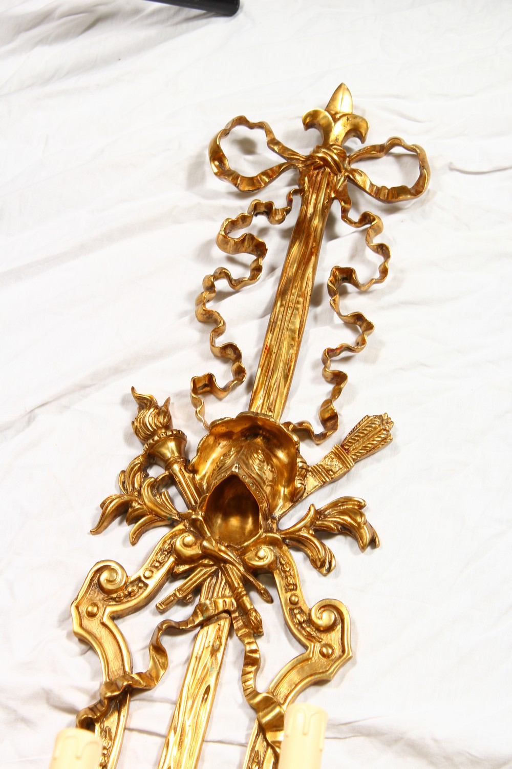 A LARGE, IMPRESSIVE PAIR OF CLASSICAL STYLE ORMOLU FIVE BRANCH WALL SCONCES. 48ins high x 23ins - Image 3 of 4
