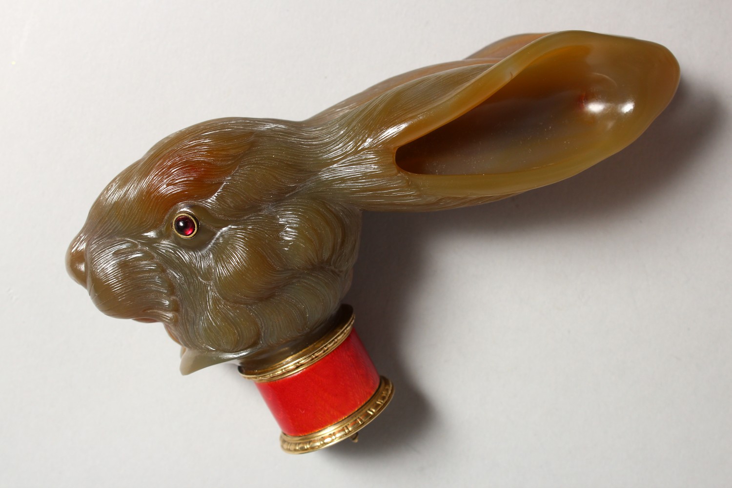A VERY GOOD CARVED HARDSTONE WALKING STICK HANDLE, modelled as a hare, with ruby eyes, enamel and - Image 2 of 15