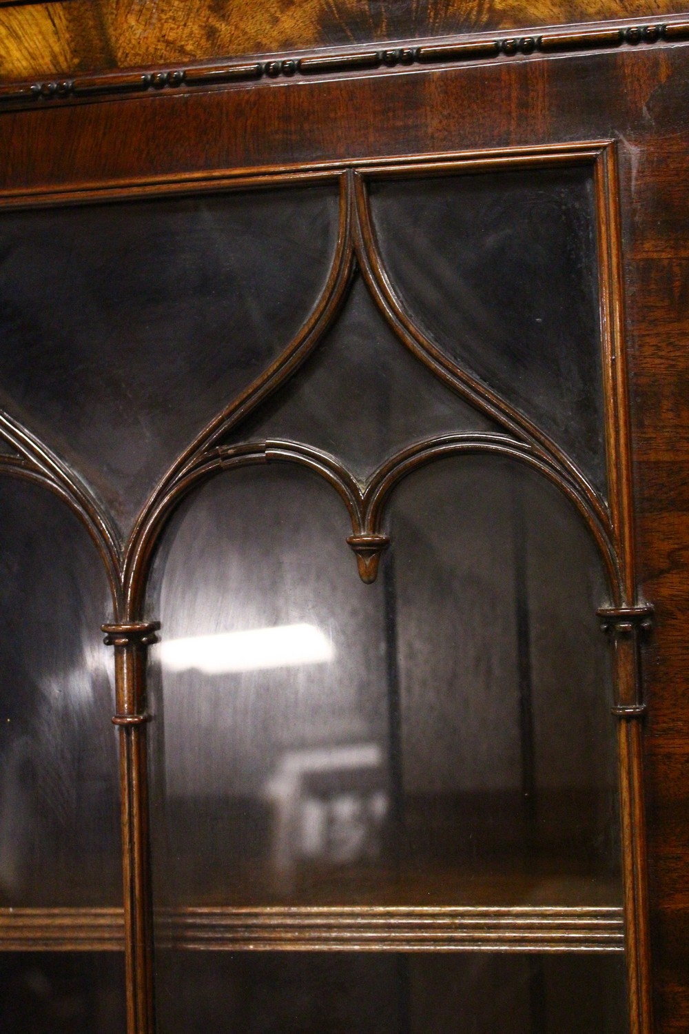 A GOOD MID 20TH CENTURY MAHOGANY WALL CABINET, by WARING & GILLOW, with carved cornice, pair of - Image 5 of 8