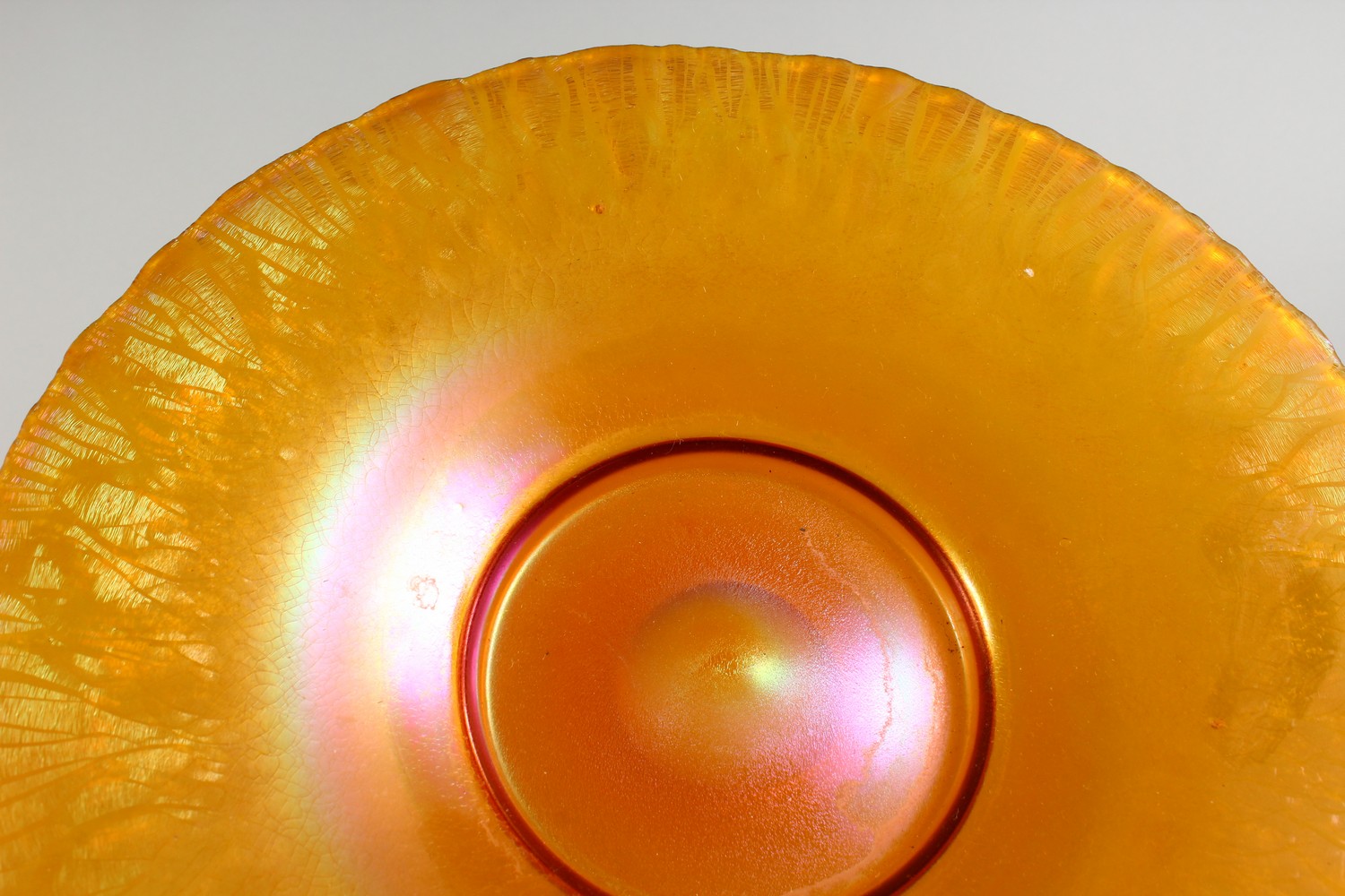AN ART NOUVEAU ORANGE LUSTRE CIRCULAR GLASS DISH. 12.25ins diameter. - Image 6 of 16