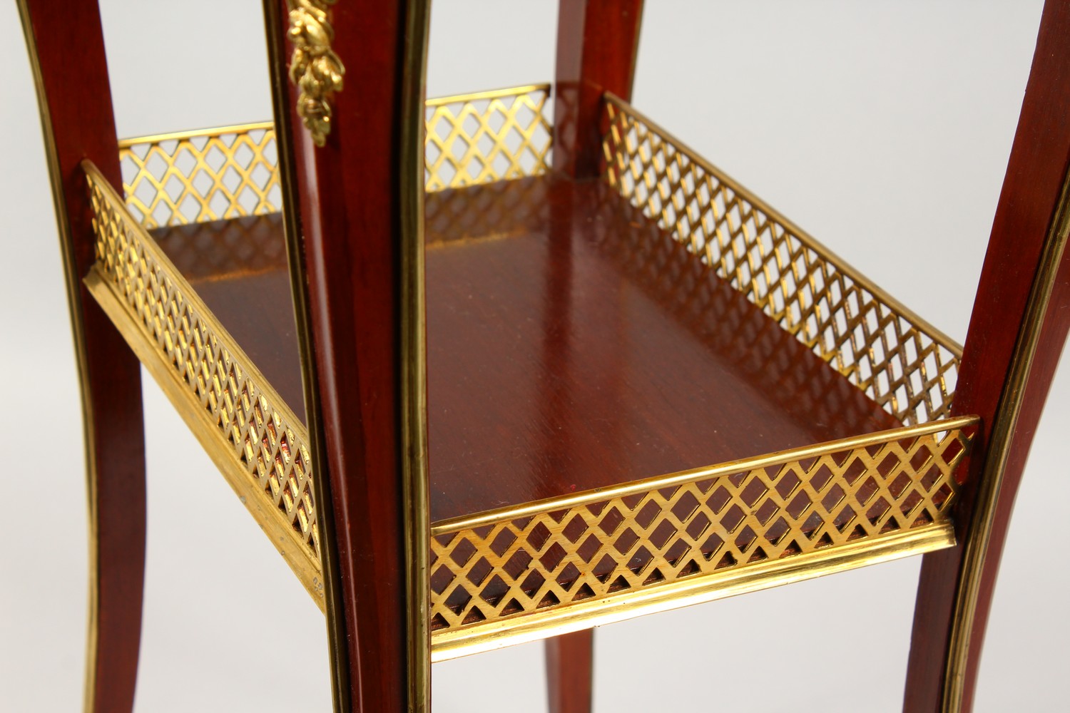 A GOOD FRENCH ORMOLU MOUNTED MAHOGANY AND MARQUETRY OCCASIONAL TABLE attributed to HENRY DASSON, - Image 3 of 5