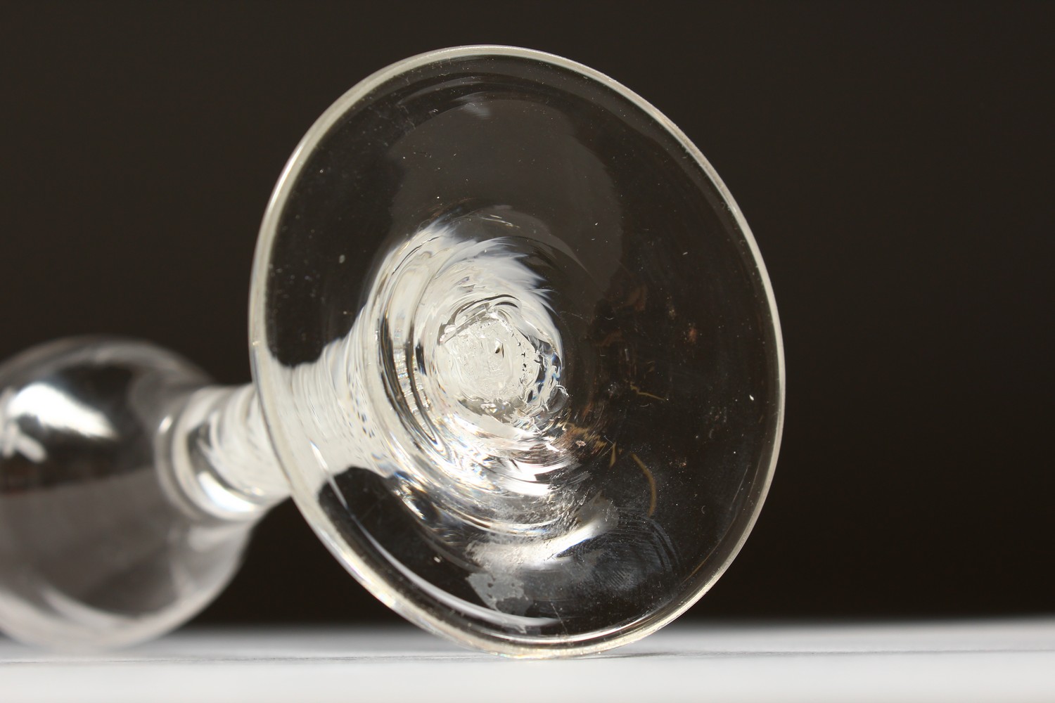 A GEORGIAN WINE GLASS, the bowl engraved with sunflowers, with white air twist stem. 5.5ins high. - Image 10 of 11