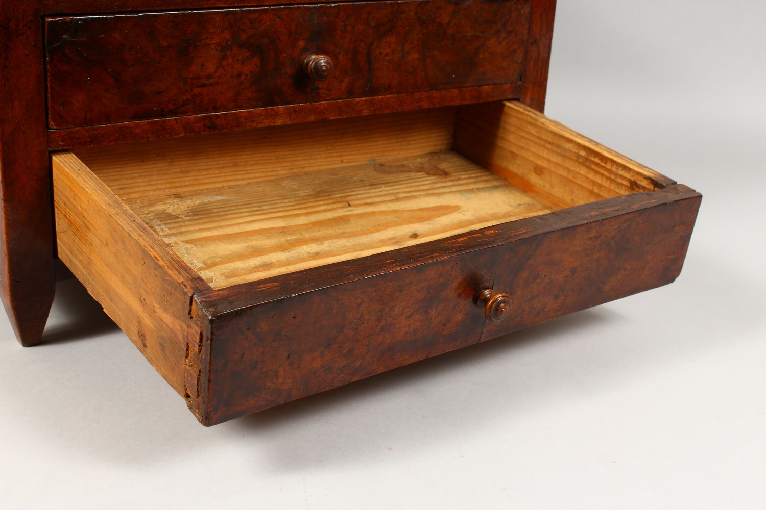 AN APPRENTICE'S FRENCH THREE DRAWER STRAIGHT FRONT COMMODE. W45cm x D27cm x H30cm - Image 4 of 7