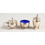 A THREE PIECE CONDIMENT SET. Birmingham 1933.