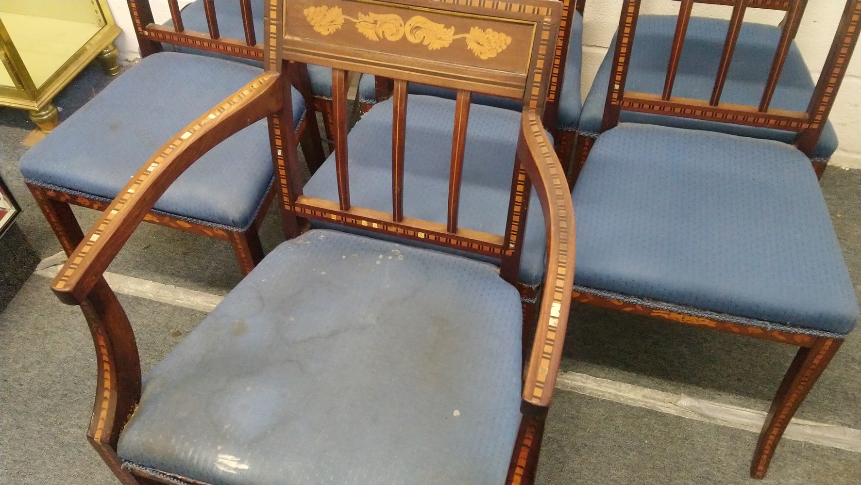 A SET OF SEVEN 19TH CENTURY DUTCH MAHOGANY AND MARQUETRY DINING CHAIRS, one with arms. - Image 2 of 4