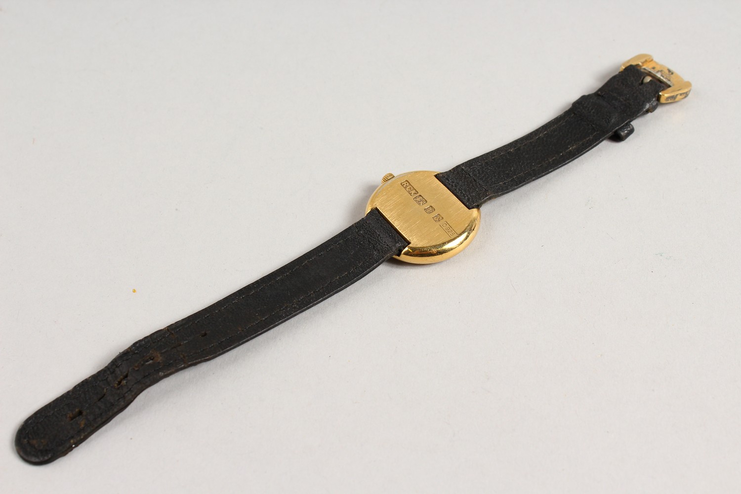 A GENTLEMAN'S RAY KING WRISTWATCH AND STRAP. - Image 3 of 4