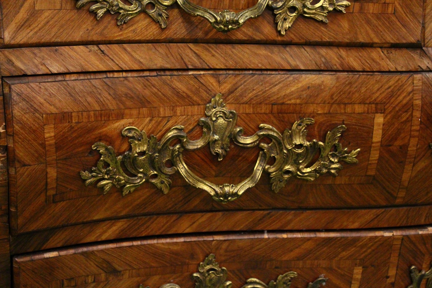 A LOUIS XVTH KINGWOOD BOMBE FRONTED COMMODE by JEAN CHARLES ELLEUME, CIRCA 1755, with grey marble - Image 16 of 37