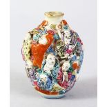 A GOOD 19TH / 20TH CENTURY CHINESE FAMILLE ROSE PORCELAIN IMMORTAL SNUFF BOTTLE, the bottle with