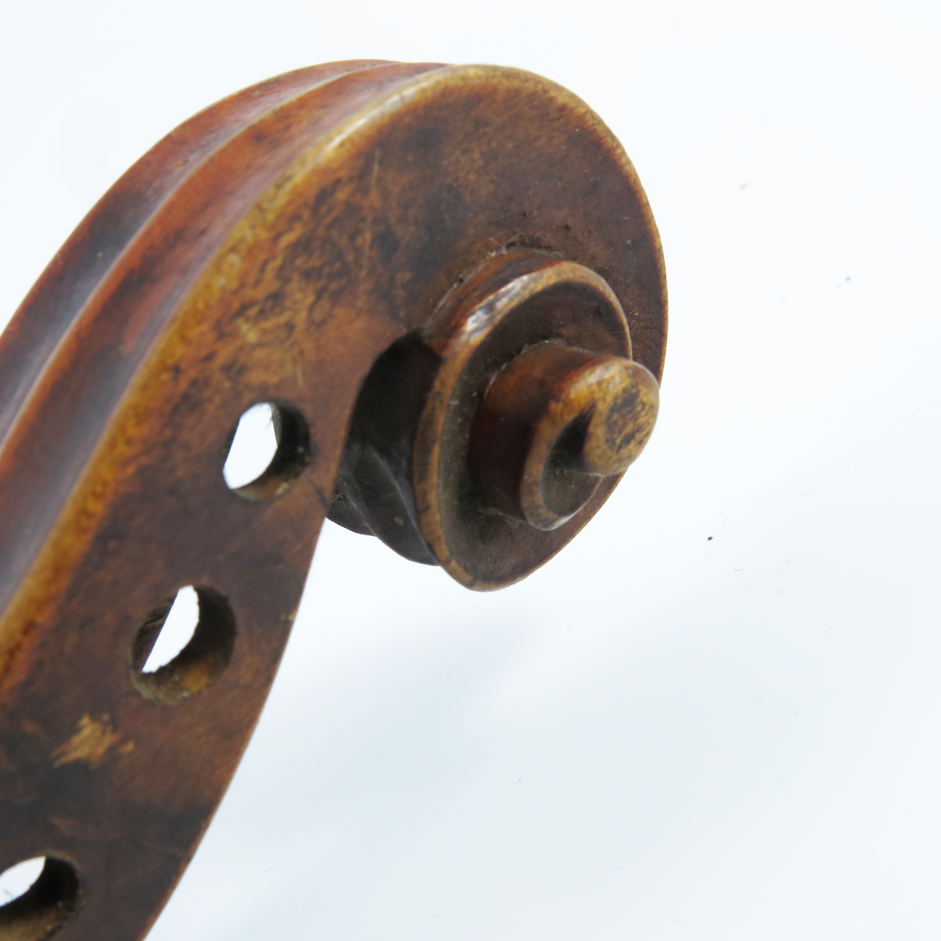 19TH CENTURY CHILD'S VIOLIN, APPROX. 47 cm OVERALL, BACK 29 cm INC. BUTTON, PROVENANCE RIPPLE HALL - Image 7 of 12