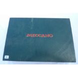 MECCANO SET E IN WOODEN CASE WITH QTY OF TRAYS OF MECCAN IN DIFFERENT COLOURS