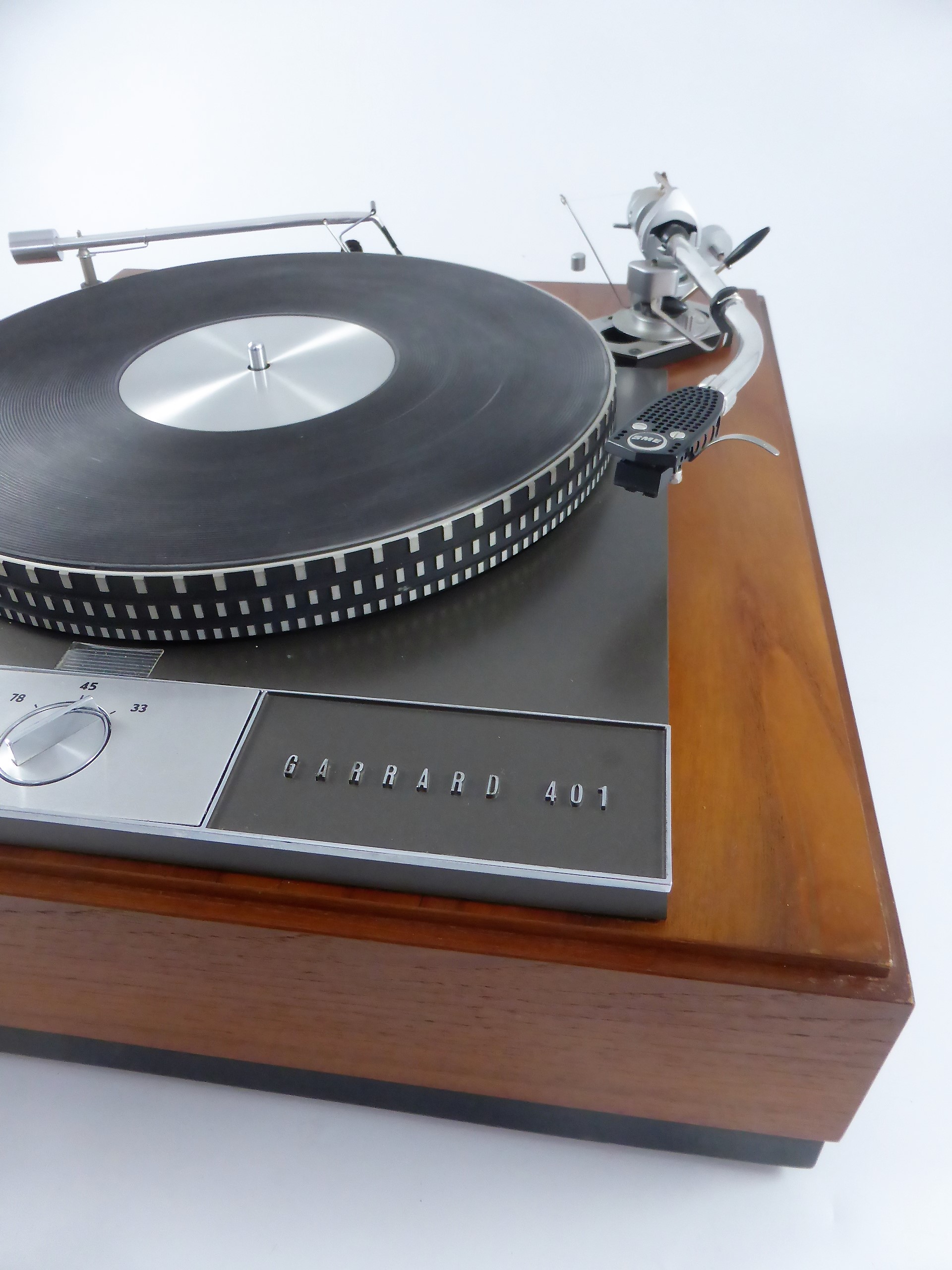 GARRARD 401 RECORD TURNTABLE WITH SME PICK UP ARM - Image 2 of 2