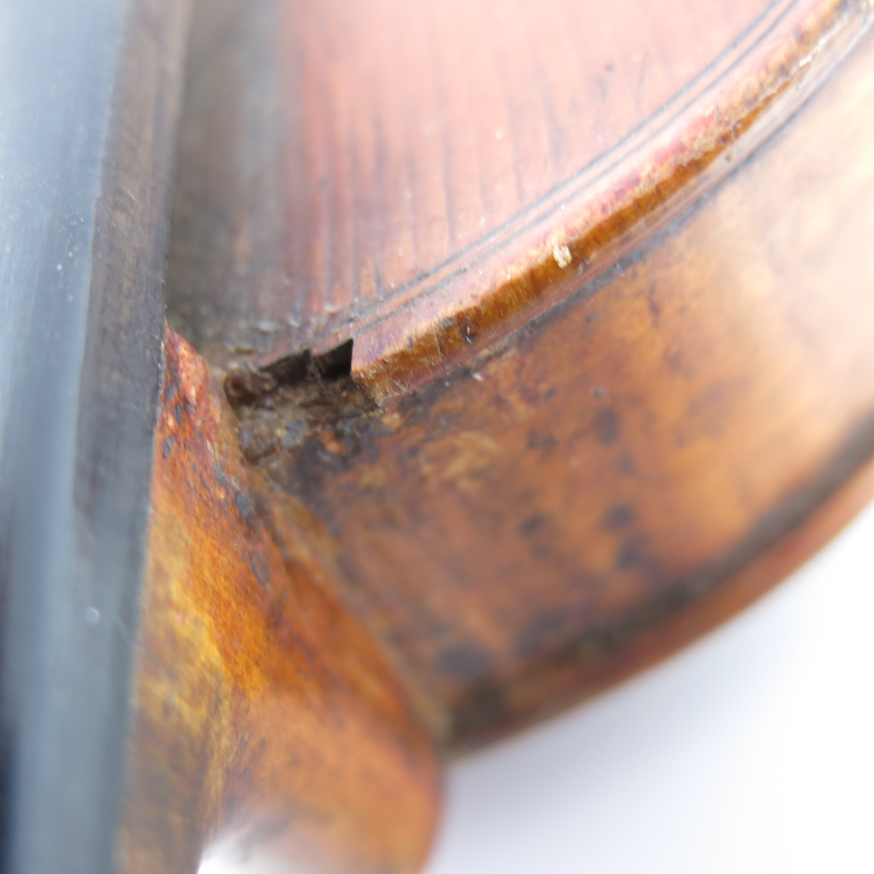 19TH CENTURY CHILD'S VIOLIN, APPROX. 47 cm OVERALL, BACK 29 cm INC. BUTTON, PROVENANCE RIPPLE HALL - Image 12 of 12