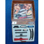 MARKLIN Z GAUGE BOXED MINI CLUB SET 8900, WITH 0-6-0 LOCO, 4 WAGONS IN BOX