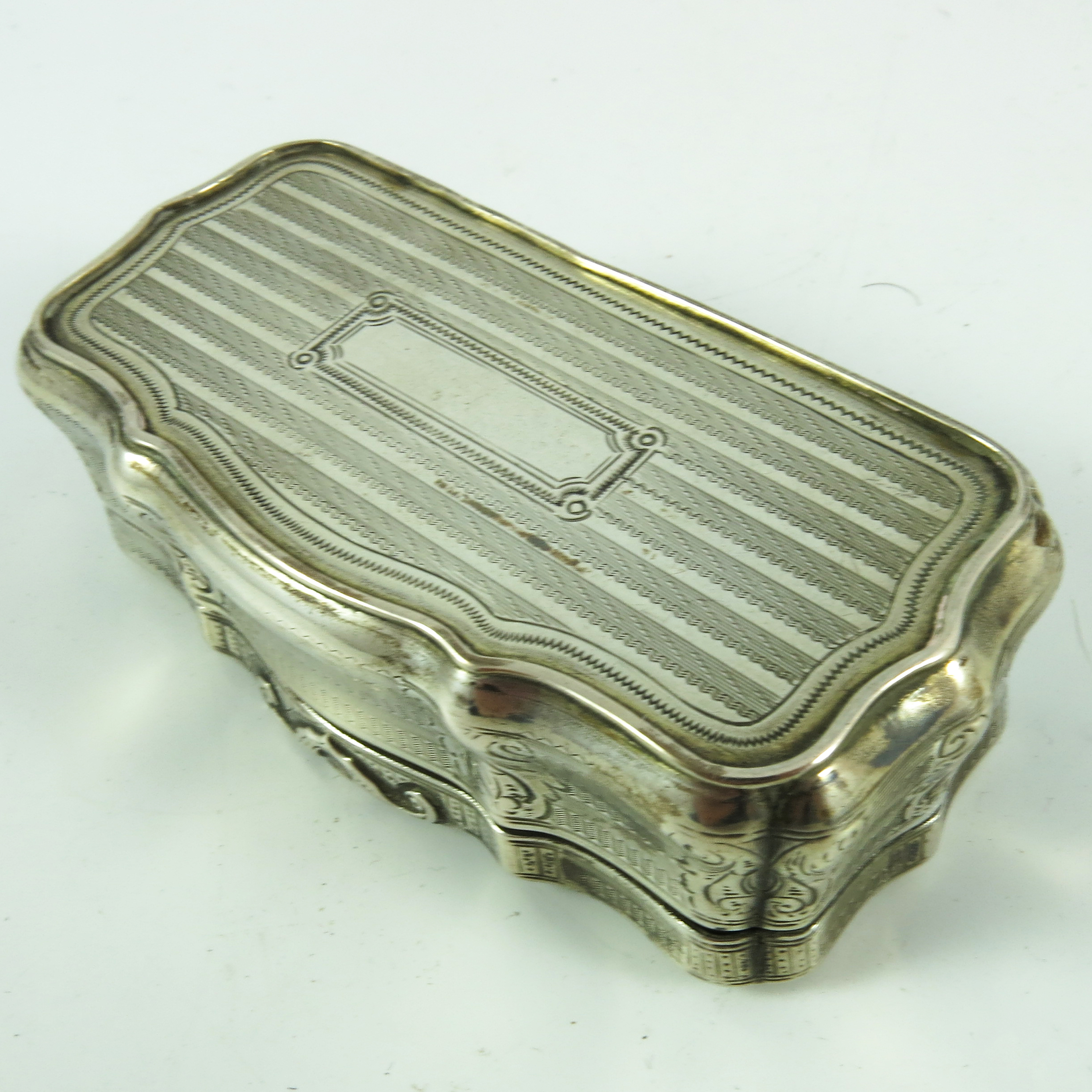 CONTINENTAL, POSSIBLY DUTCH, WHITE METAL TRINKET BOX WITH HINGED COVER - Image 6 of 6