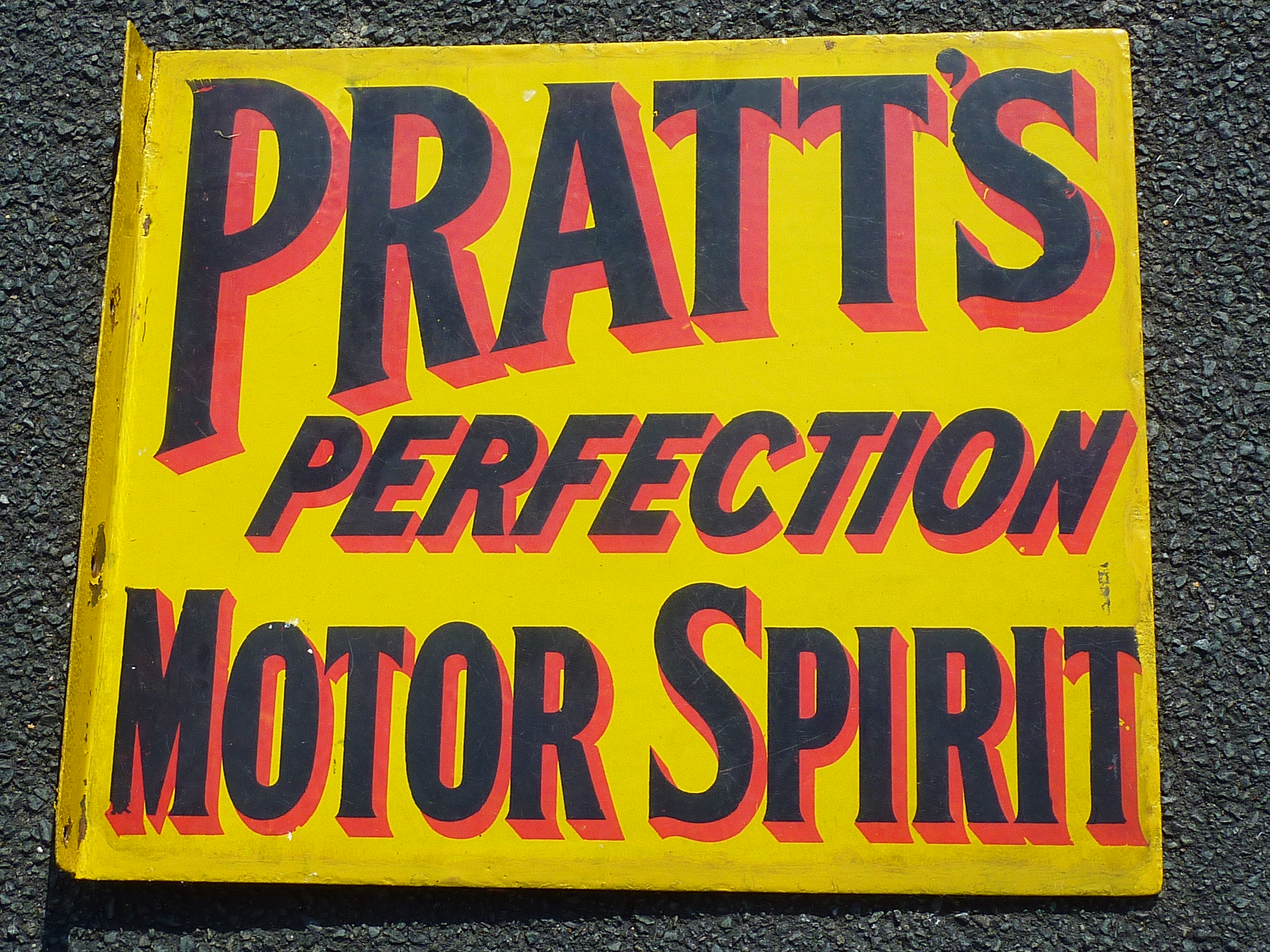 DOUBLE SIDED ENAMELLED ADVERTISING SIGN PRATTS PERFECTION MOTOR SPIRIT APPROX. 21 INS X 18 INS - Image 2 of 2