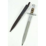A SWISS MODEL M1889 SCHMIDT-RUBIN BAYONET WITH METAL SCABBARD AND LEATHER BELT TAB, HILT NUMBERED