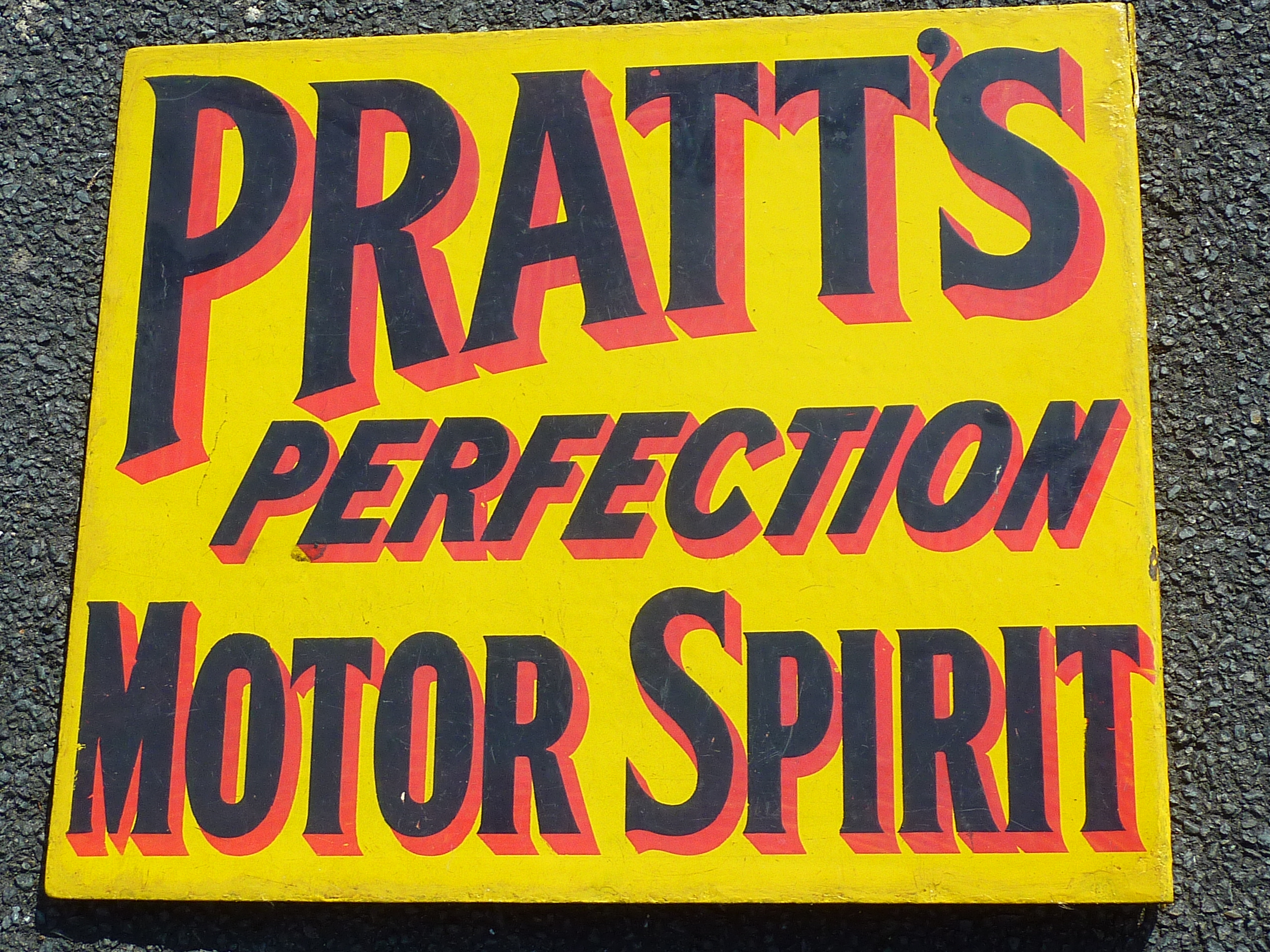 DOUBLE SIDED ENAMELLED ADVERTISING SIGN PRATTS PERFECTION MOTOR SPIRIT APPROX. 21 INS X 18 INS