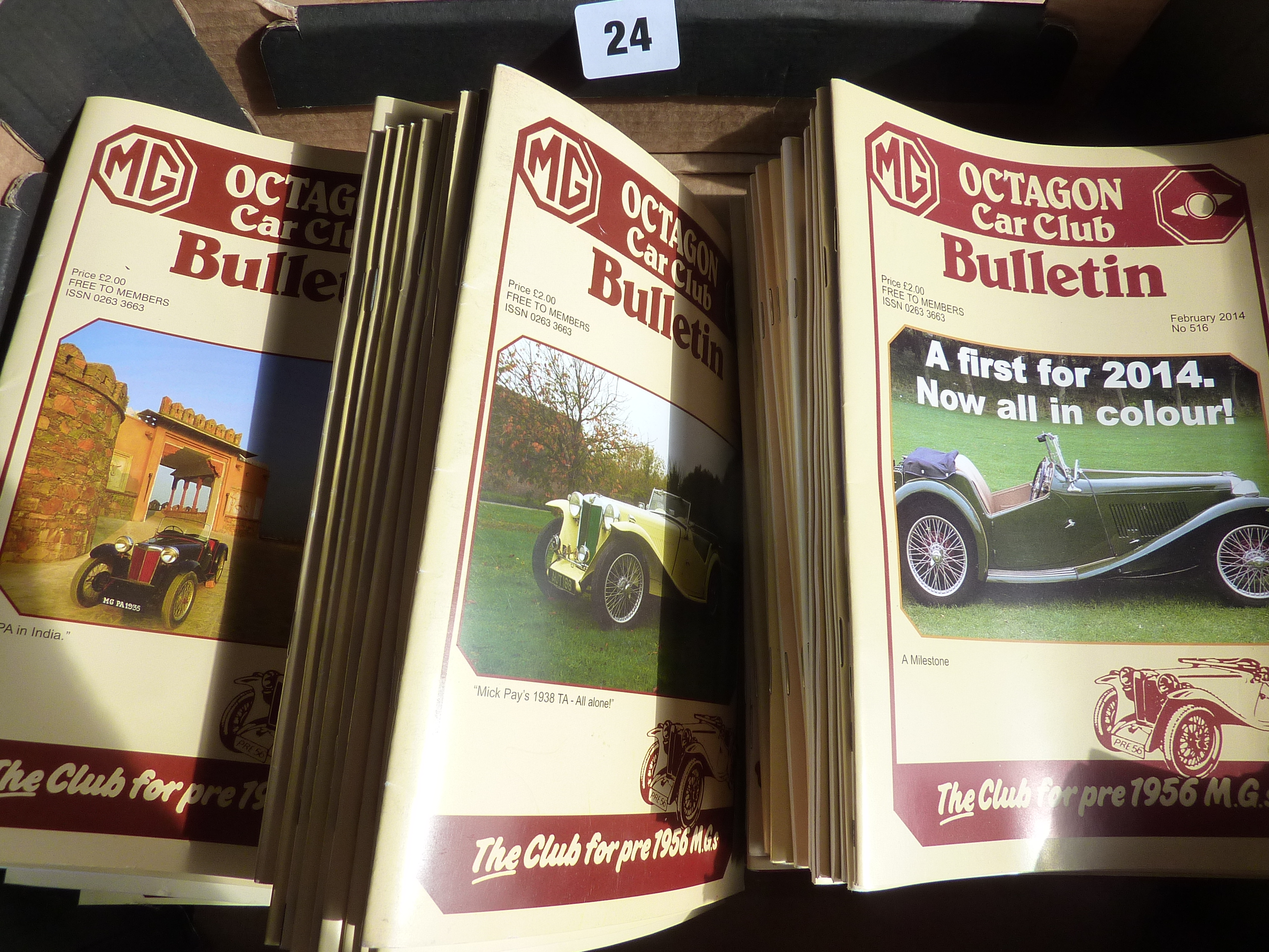 MG OCTAGON CAR CLUB MAGAZINES IN VGC AND MG REVIVAL PRINT