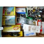 MIXED BOX OF PLASTIC AND WHITE METAL KITS, SIGNALS, AMBRICO SHEFFIELD TRAM ETC