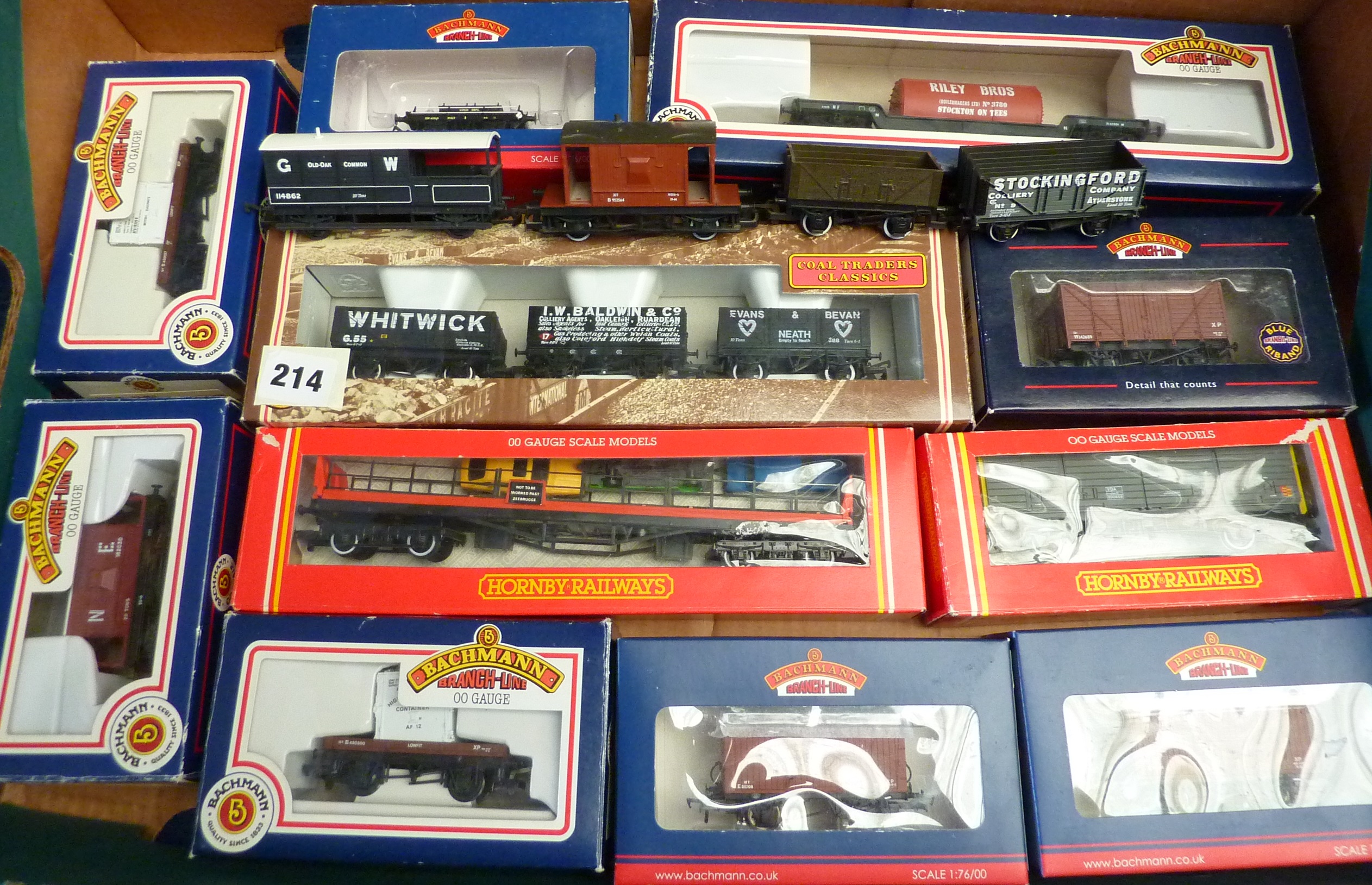 MODEL RAILWAY 11 BOXED BACHMANN AND HORNBY WAGONS, MOSTLY PRIVATE OWNER