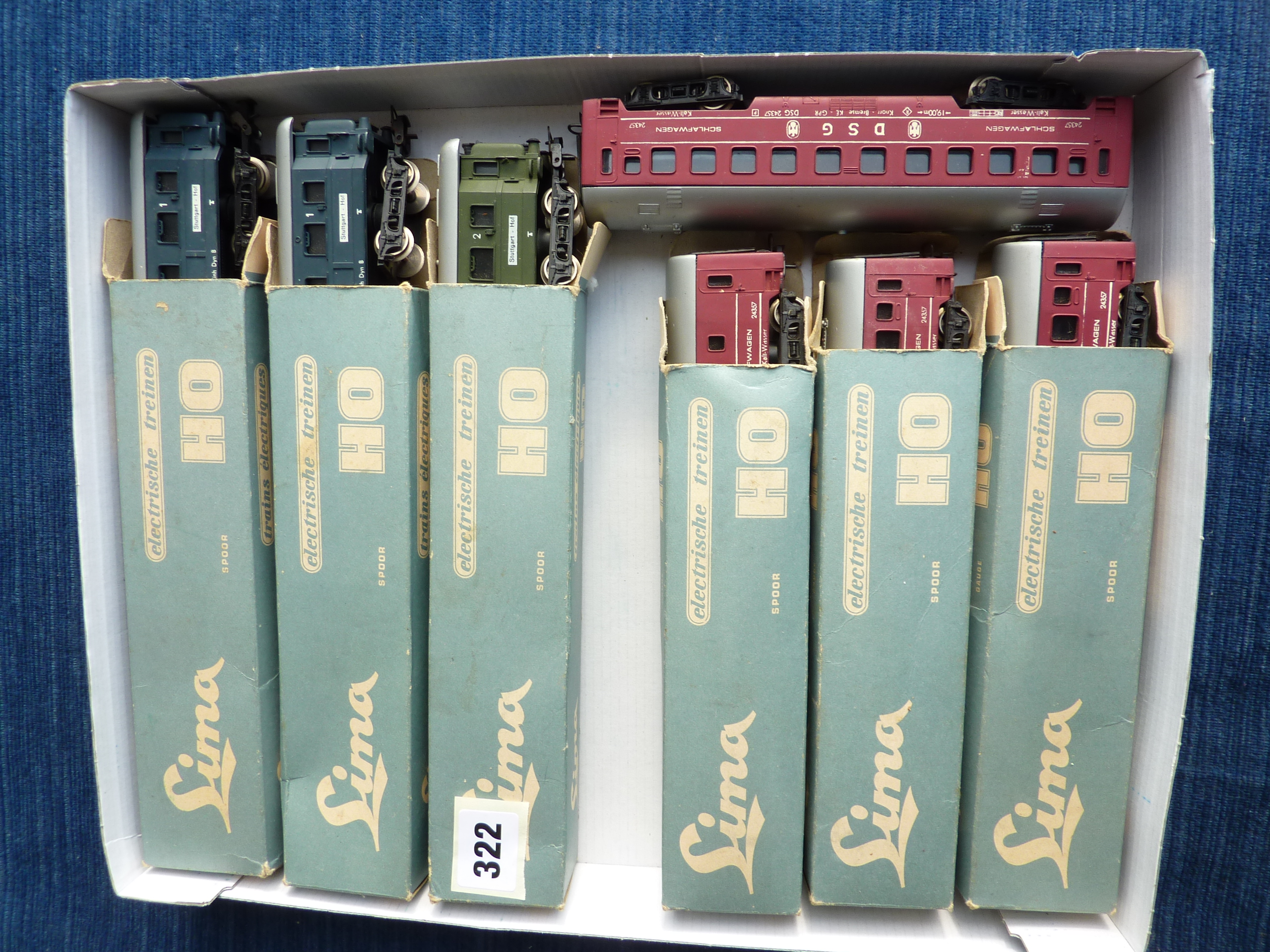 6 EARLY PRODUCTION LIMA HO SCALE MODEL RAILWAY COACHES : 4 X 24357 DSG SCHLAFWAGEN ( 3 BOXED), 3