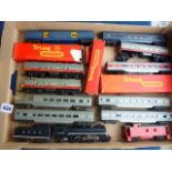 TRIANG CONTINENTAL LOCO AND STOCK INC TRIPLE LOCO 4008, BAGGAGE CAR, 10724 VISTA DOME AND 3